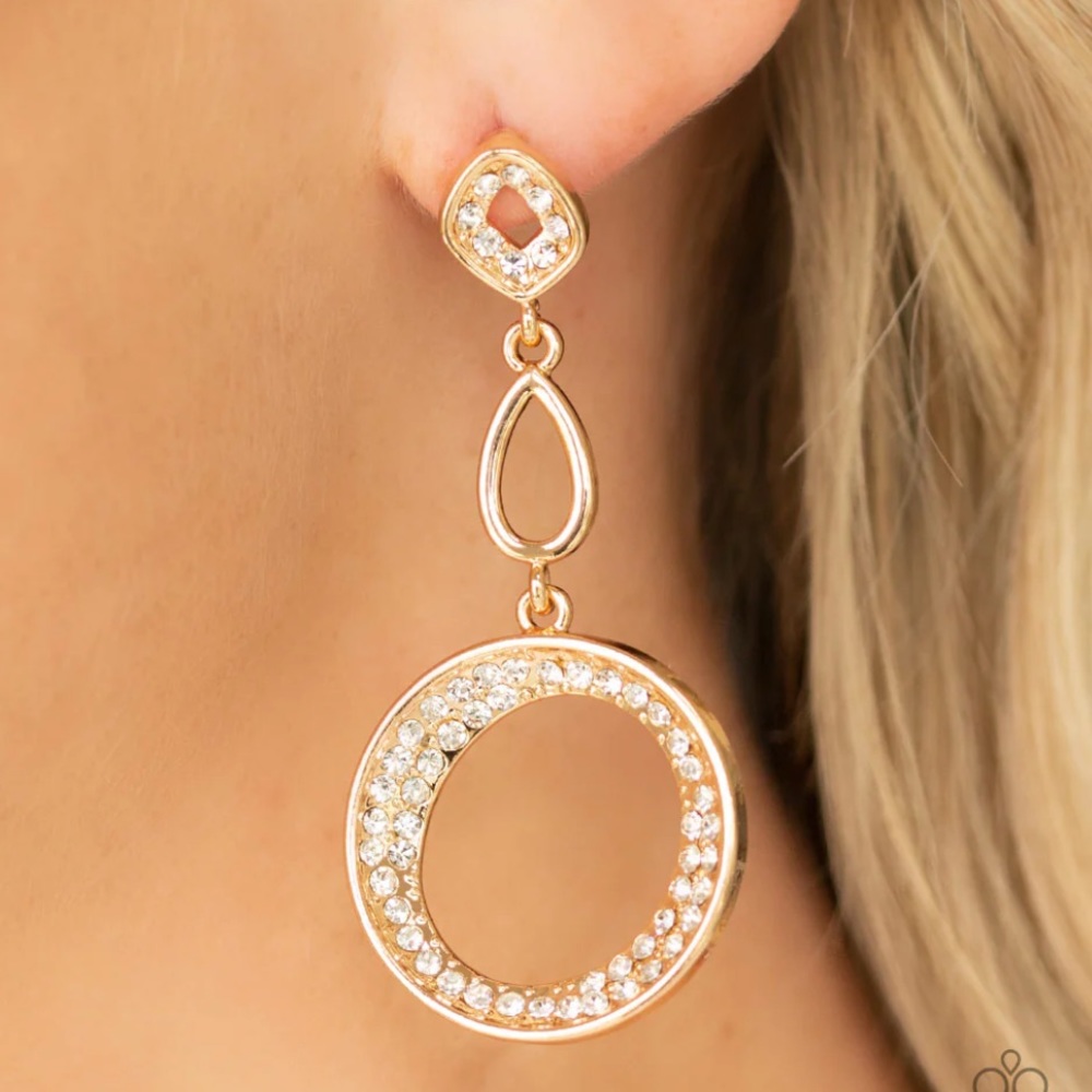 NWT Gold Glamour Post Earrings